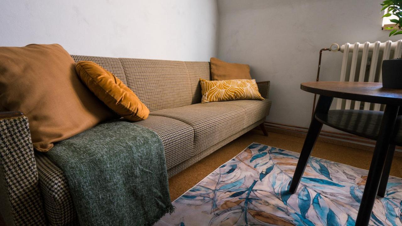Ferienwohnung Lazensky Apartman Karlsbad Exterior foto