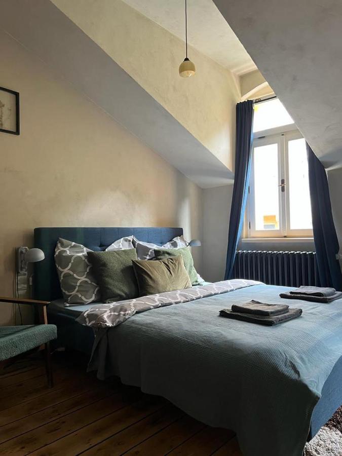 Ferienwohnung Lazensky Apartman Karlsbad Exterior foto